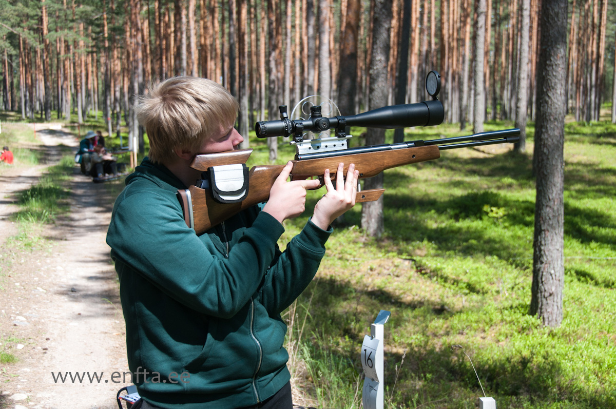Kristjan Köösel, Weihrauch HW 97 K, Hawke SideWinder 8-32x56